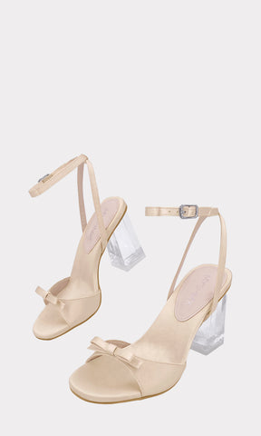 KATE ZAPATILLAS NUDE DESTALONADAS CON TACON TRANSPARENTE DE 8 CM HECHOS EN SATIN Y STRAP ANCHO AL FRENTE DE PUNTA REDONDA PARA CHICA