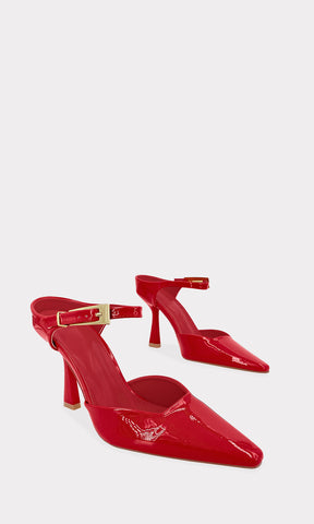 OPRAH ZAPATILLAS ROJAS DE CHAROL PARA MUJER DE PUNTA CERRADA CUADRADA Y HEBILLA RECTANGULAR CON AJUSTE LATERAL DE TACON DELGADO DE 9 CM